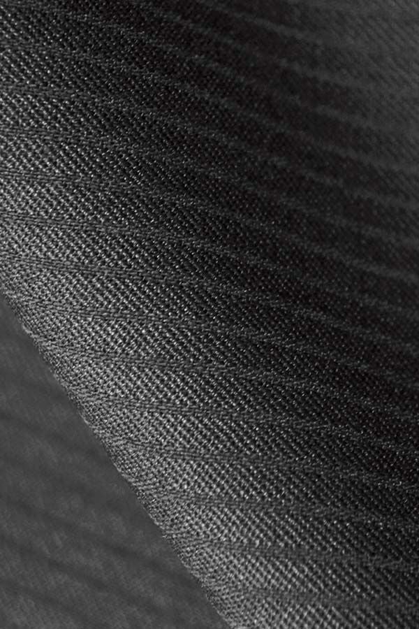 女性衿付きべスト　生地ＵＰ