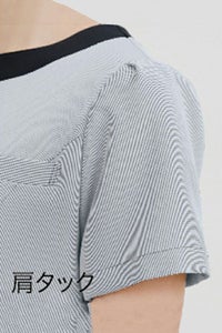 ワンピース半袖　肩タックＵＰ